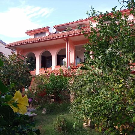 Villa Corrias Siliqua Kültér fotó