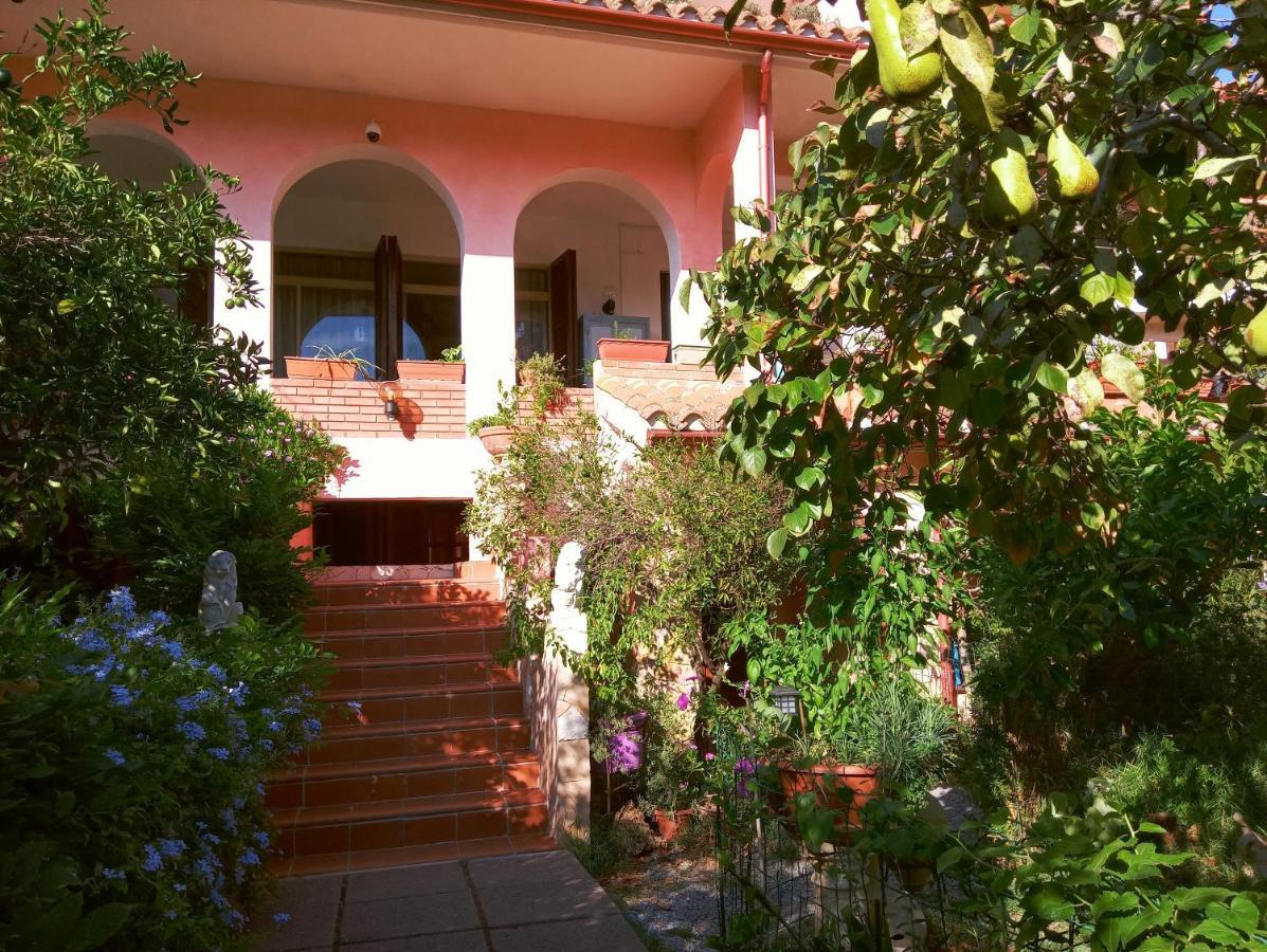 Villa Corrias Siliqua Kültér fotó