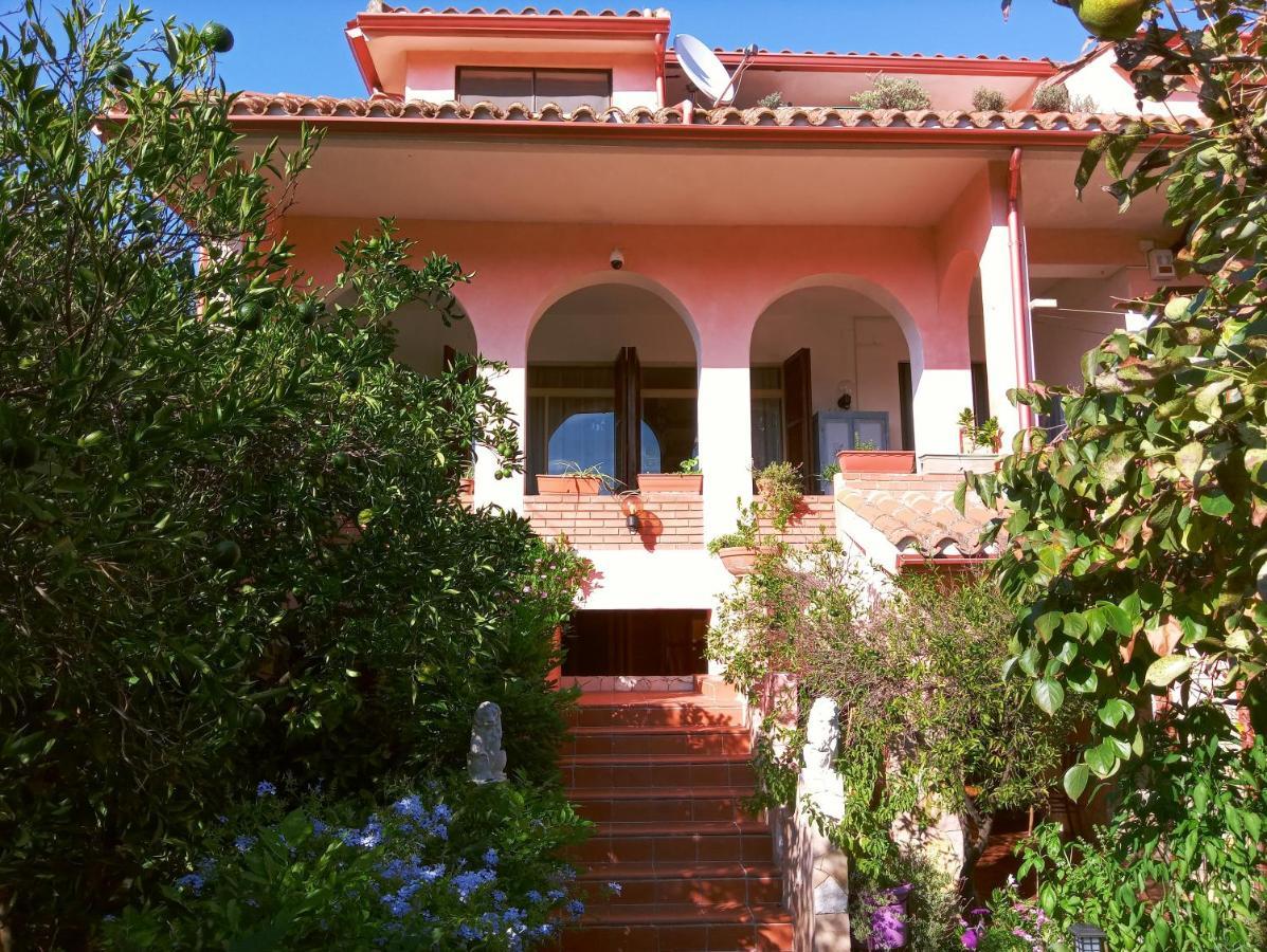 Villa Corrias Siliqua Kültér fotó